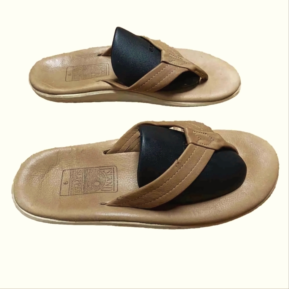 Island Slipper leather flip-flops